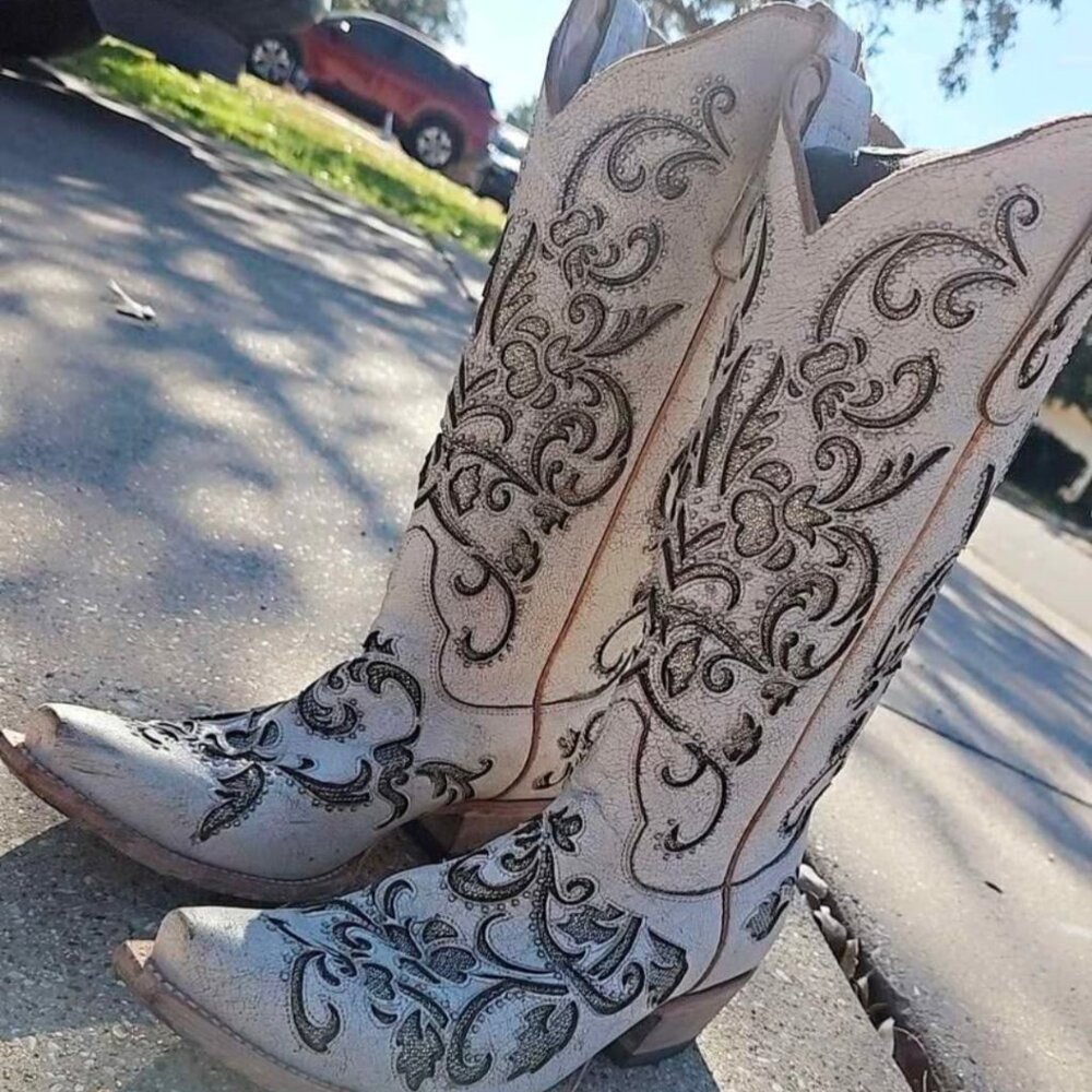 White glitter cowgirl boots